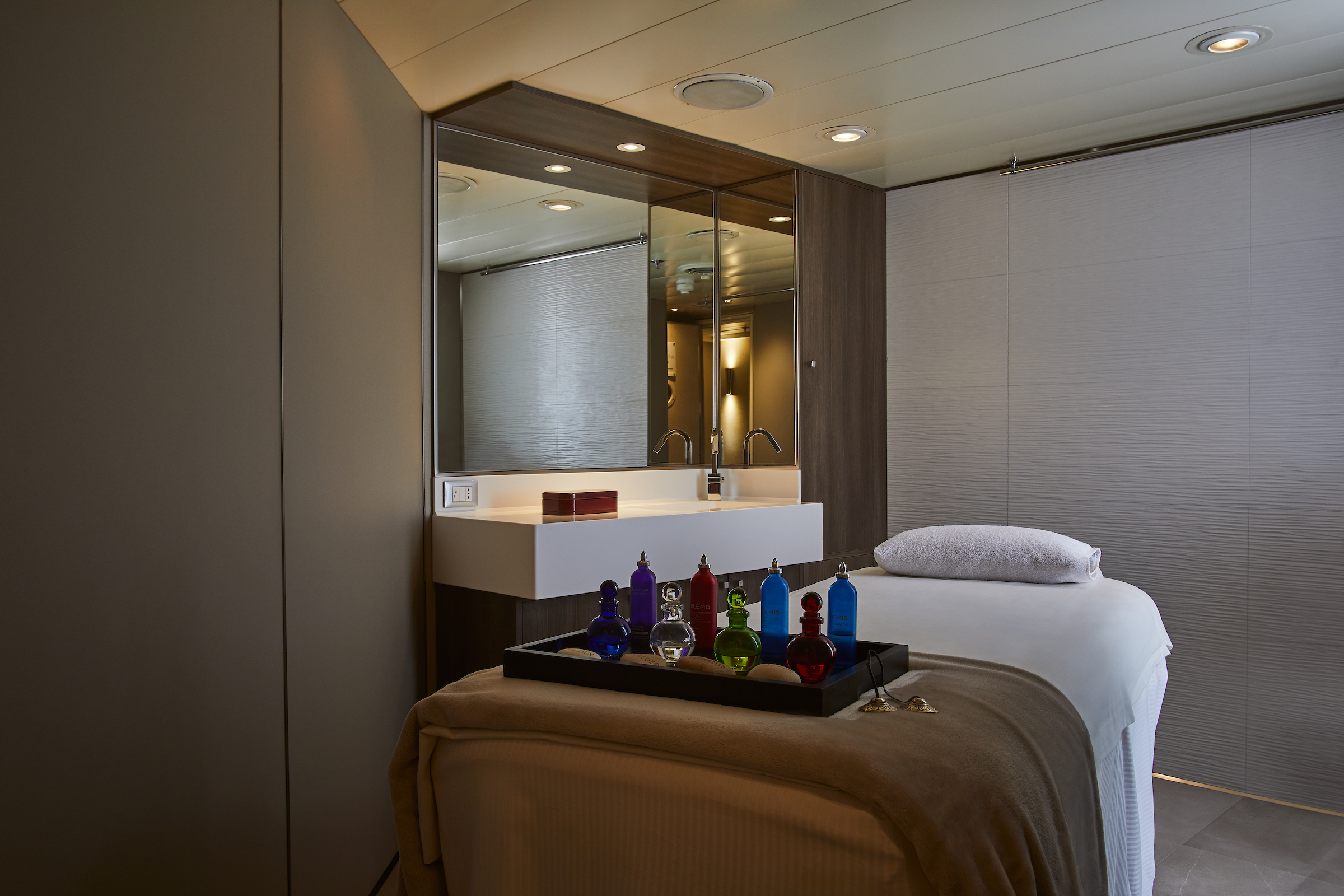 Silversea - Silver Shadow - Zagara Beauty Spa 1.jpg